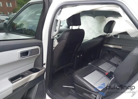 2022 Ford Explorer Xlt z USA, uszkodzony, nr VIN 1FMSK8DH2NGA54640